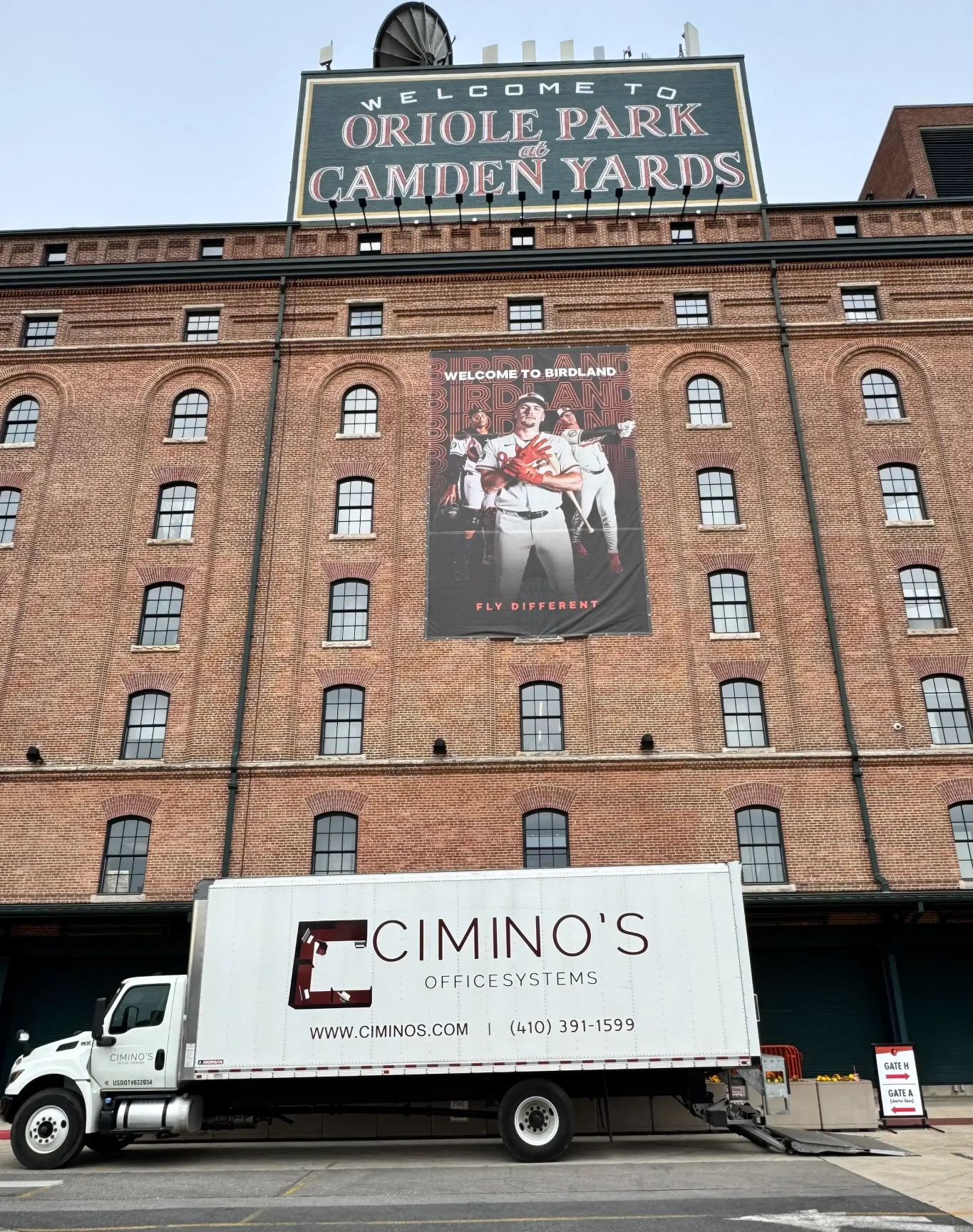 Premium office workspace by Cimino's