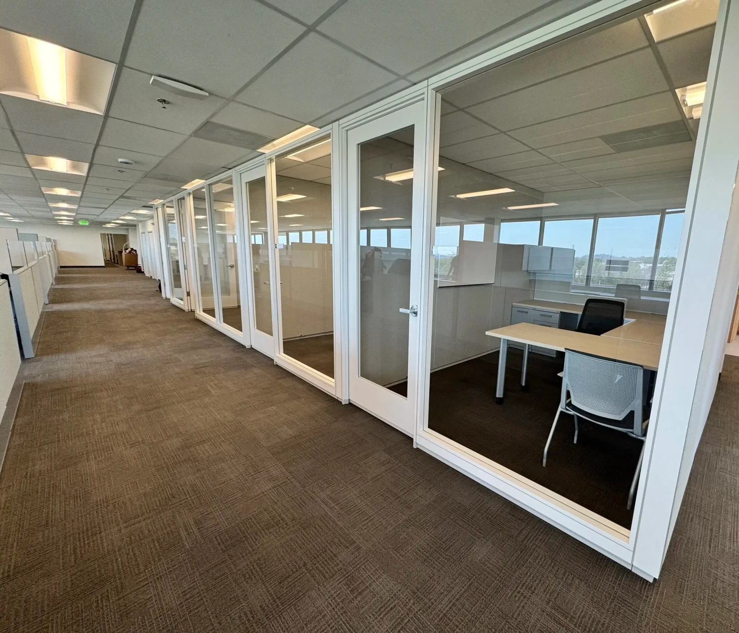 Lockers & Phone Pods
