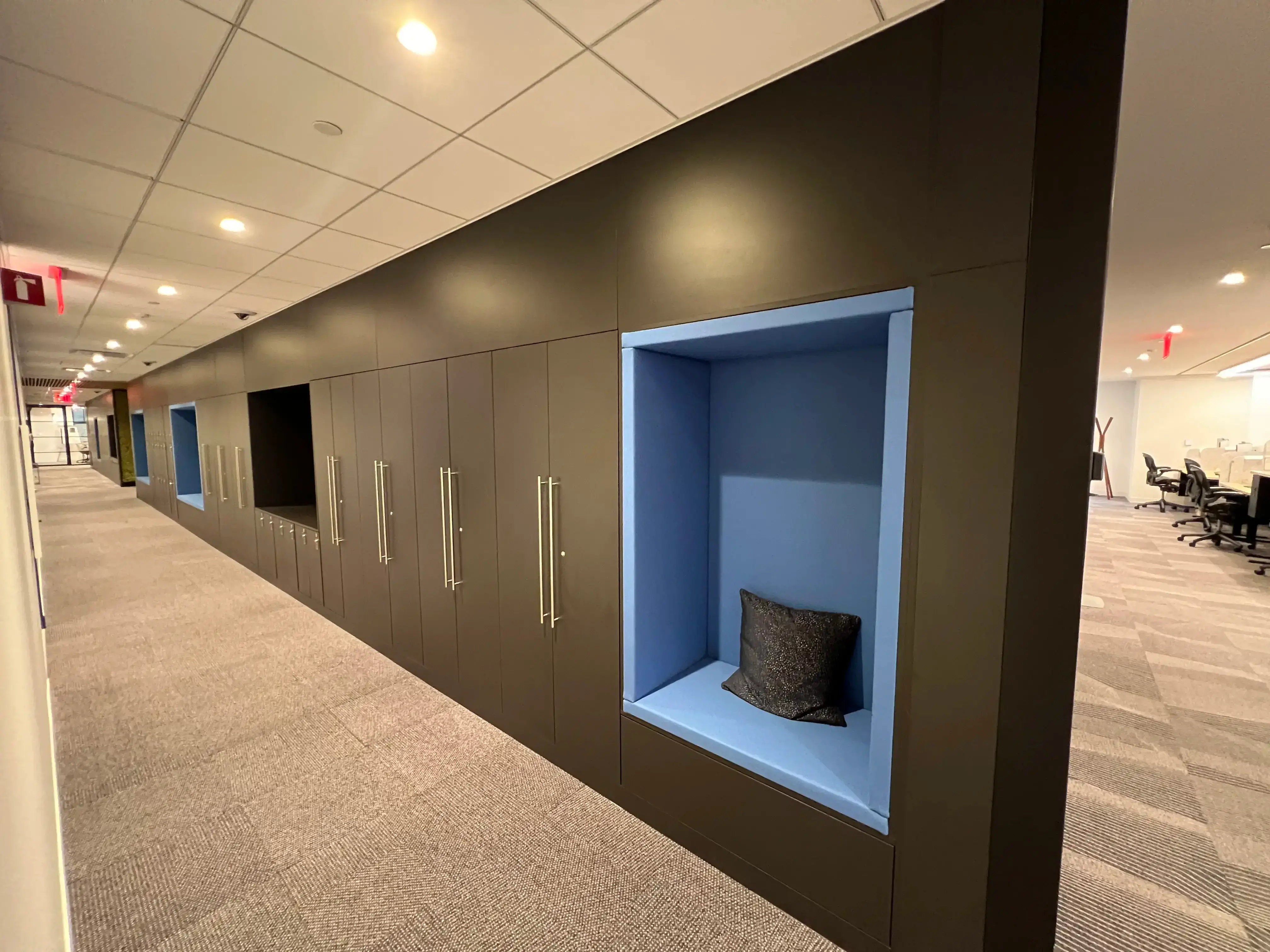 Lockers & Phone Pods
