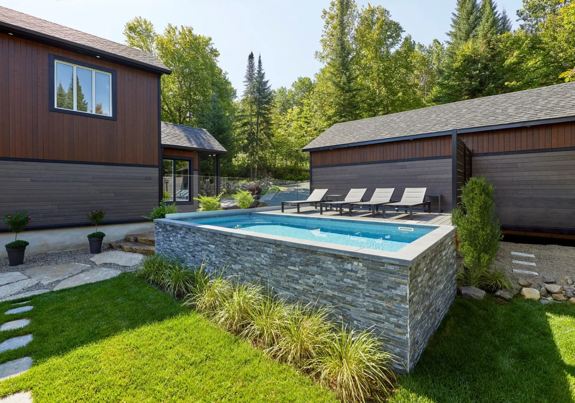 Pool 4