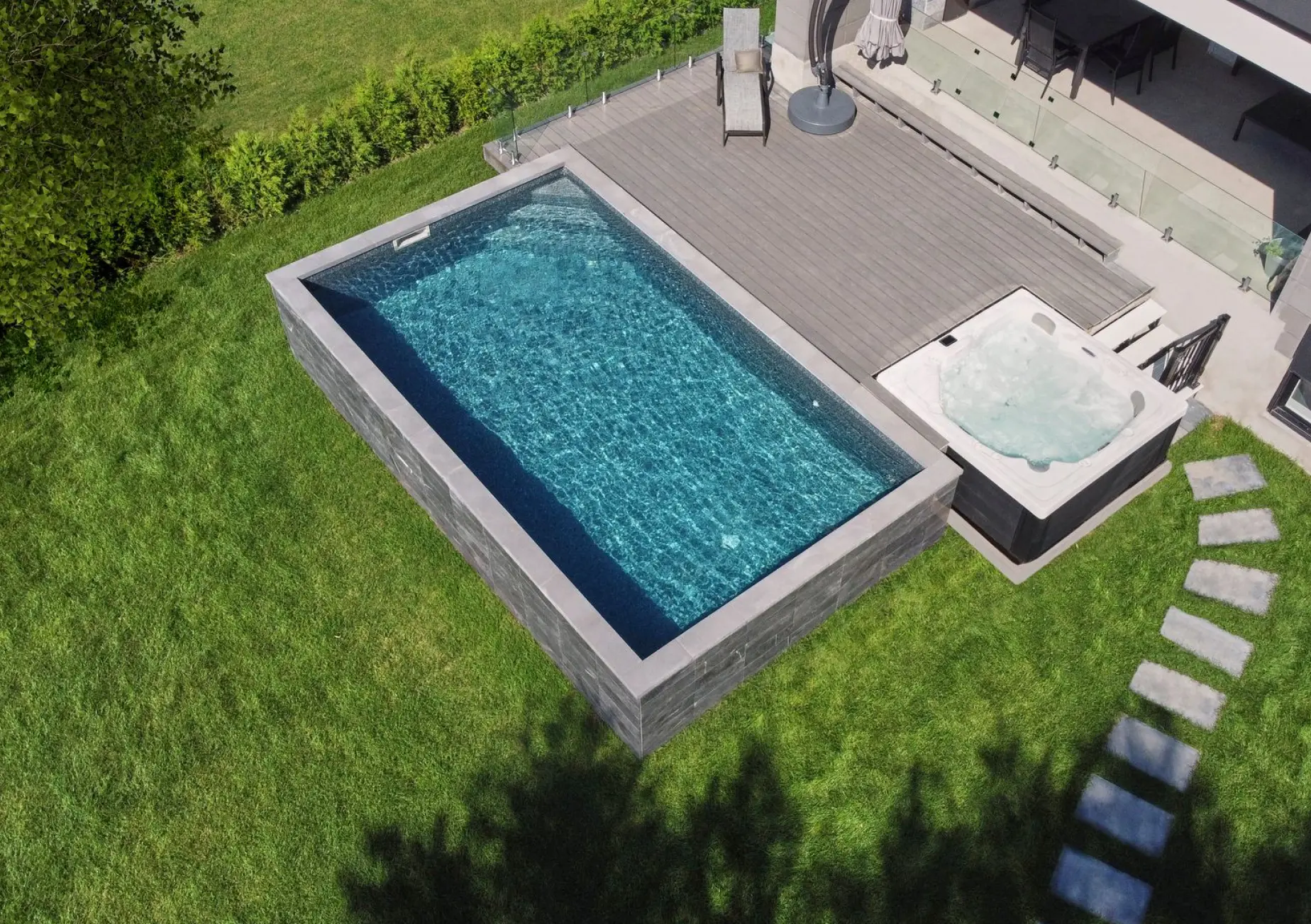 Pool 7