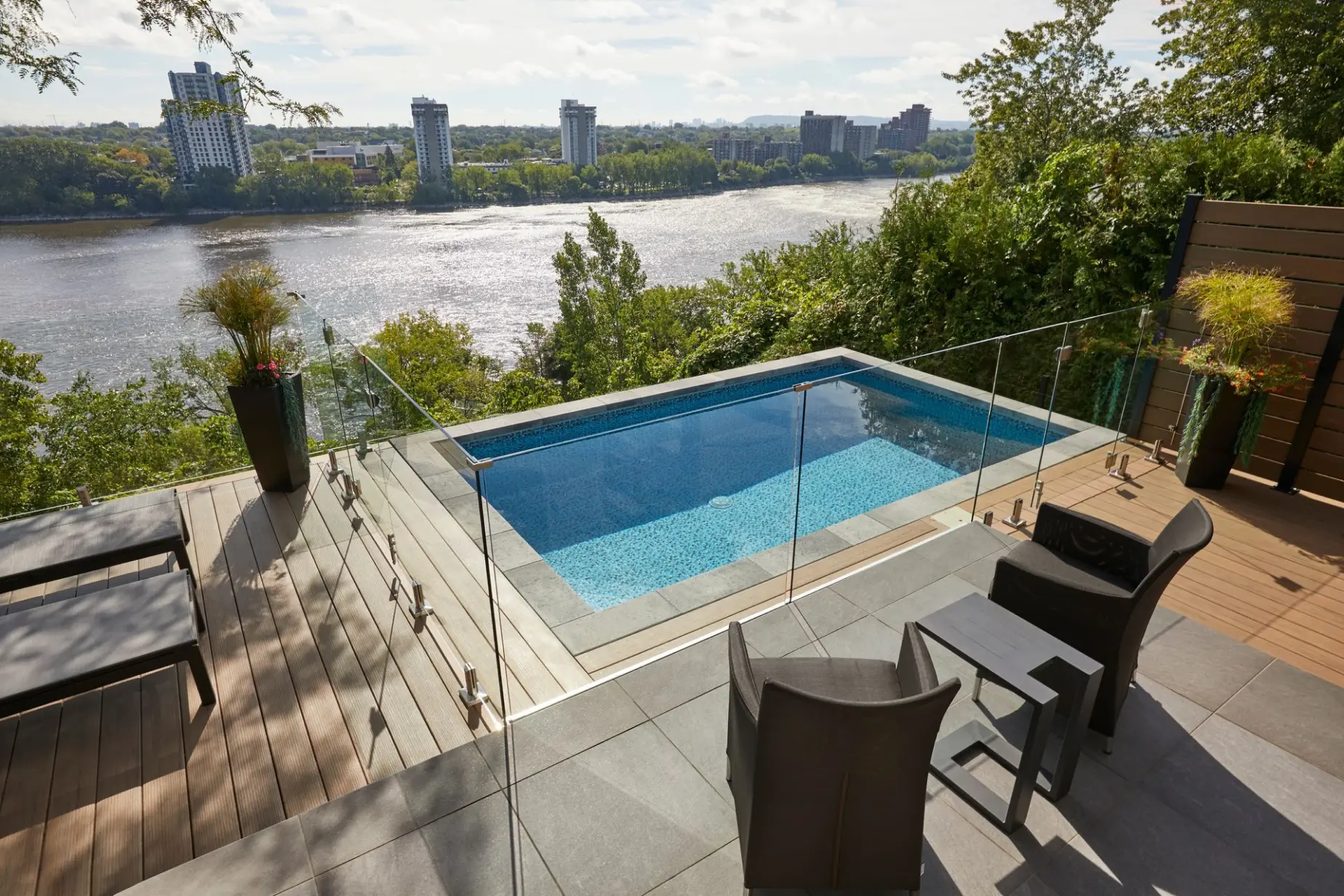 Pool 6