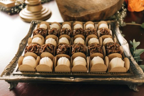 Royal Deluxe Chocolate Hamper